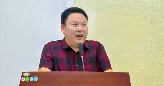 球速体育校团委书记孔军发表讲话